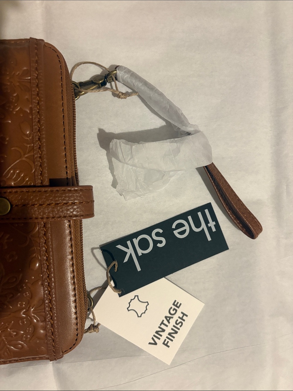 NWT The Sak Embossed Brown Leather Wristlet with crossbody strap - Picture 2 of 9